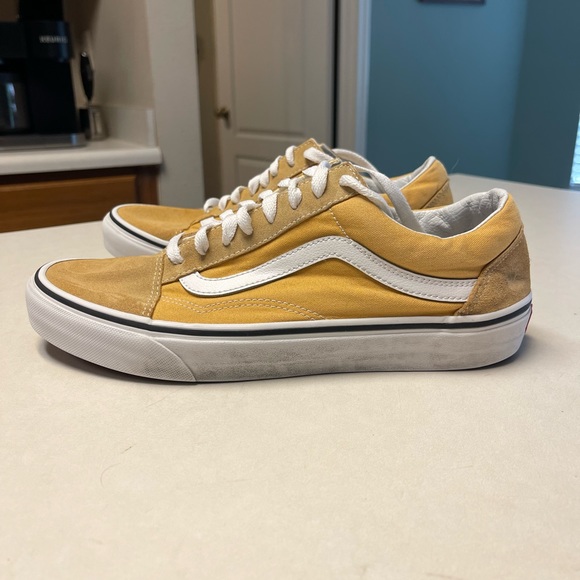 Vans - Unisex Old Skool mustard yellow suede / canvas sneakers - Picture 3 of 9